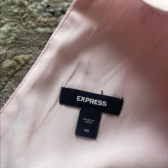 Express Pink Ruched Peplum Sleeveless Blouse - Picture 4 of 6